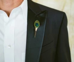 Jekyll - Brackish Plum Thicket Feather Hat Pin Men