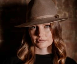 Stratoliner - Stetson Fur Felt Fedora Hat - TFSTROB Women